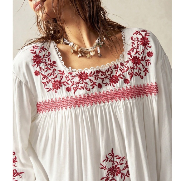 Plus Boho Floral Embroidered Square Neck Flounce Sleeve Blouse - Picture 3 of 6